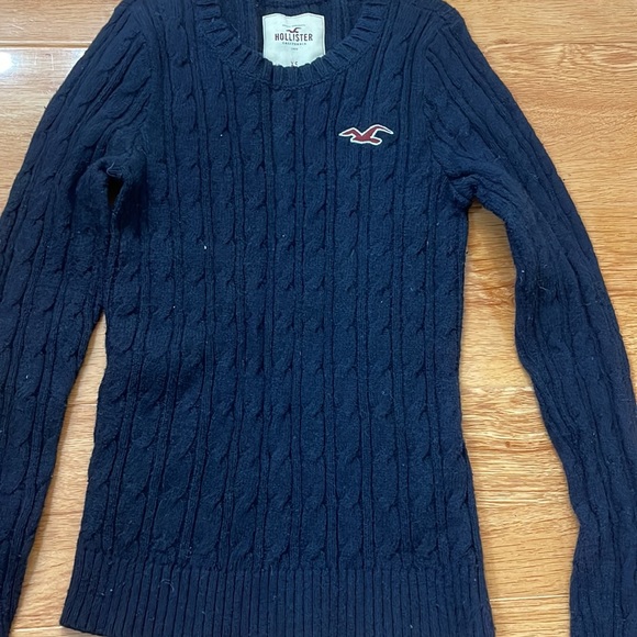 Women's Hollister HCO Navy Blue Ribbed Basic Crewneck Long Sleeve Sweater - Picture 3 of 8